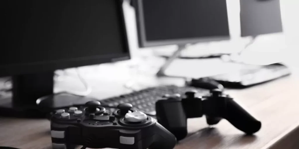 How Do Gaming PCs Compare to Consoles? How Do Gaming PCs Compare to Consoles?