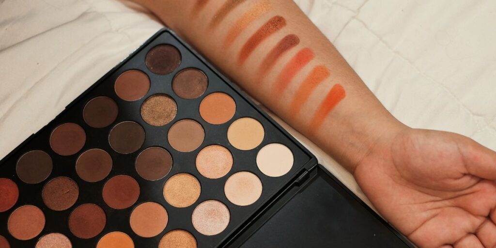 What Are the Best Eyeshadow Shades for Different Eye Colors? What Are the Best Eyeshadow Shades for Different Eye Colors?
