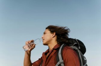 How Can You Stay Hydrated and Energized During Long Hiking Trips?